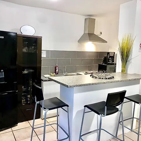 Apartmán Calme Au Coeur De La Bastide St-louis Carcassonne