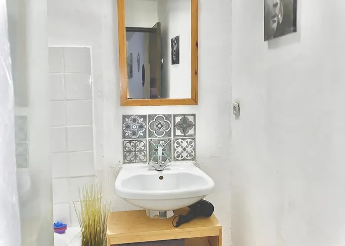 Calme Au Coeur De La Bastide St-louis * カルカソンヌ